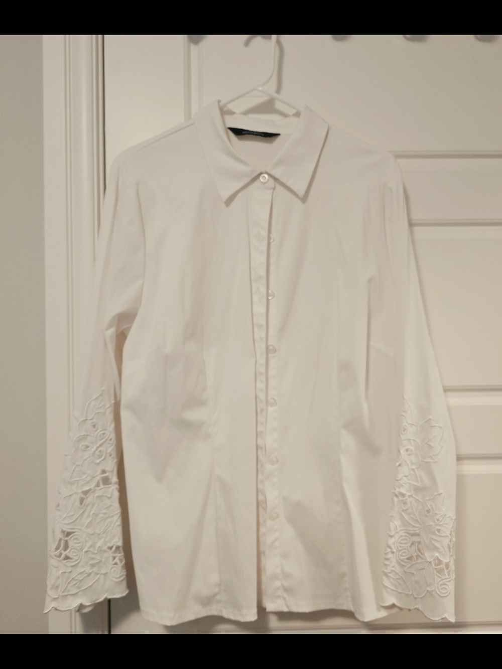 Penningtons White Long-Sleeve Button Shirt with Embroidered Eyelet Sleeves